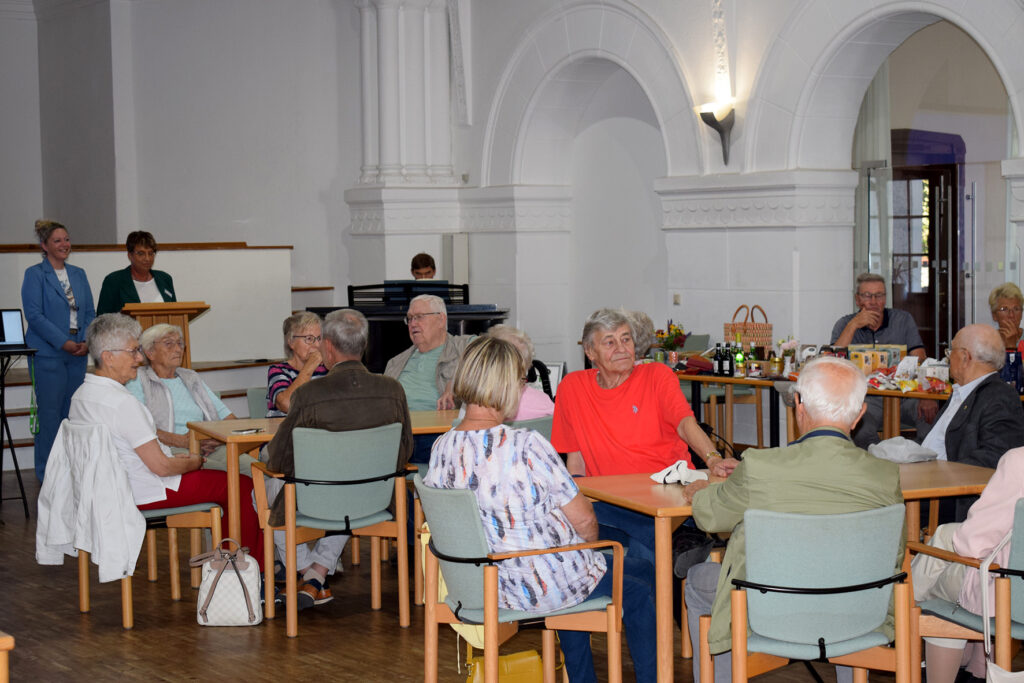 Eröffnung mit kurzer Ansprache zum Tag der offenen Tür.